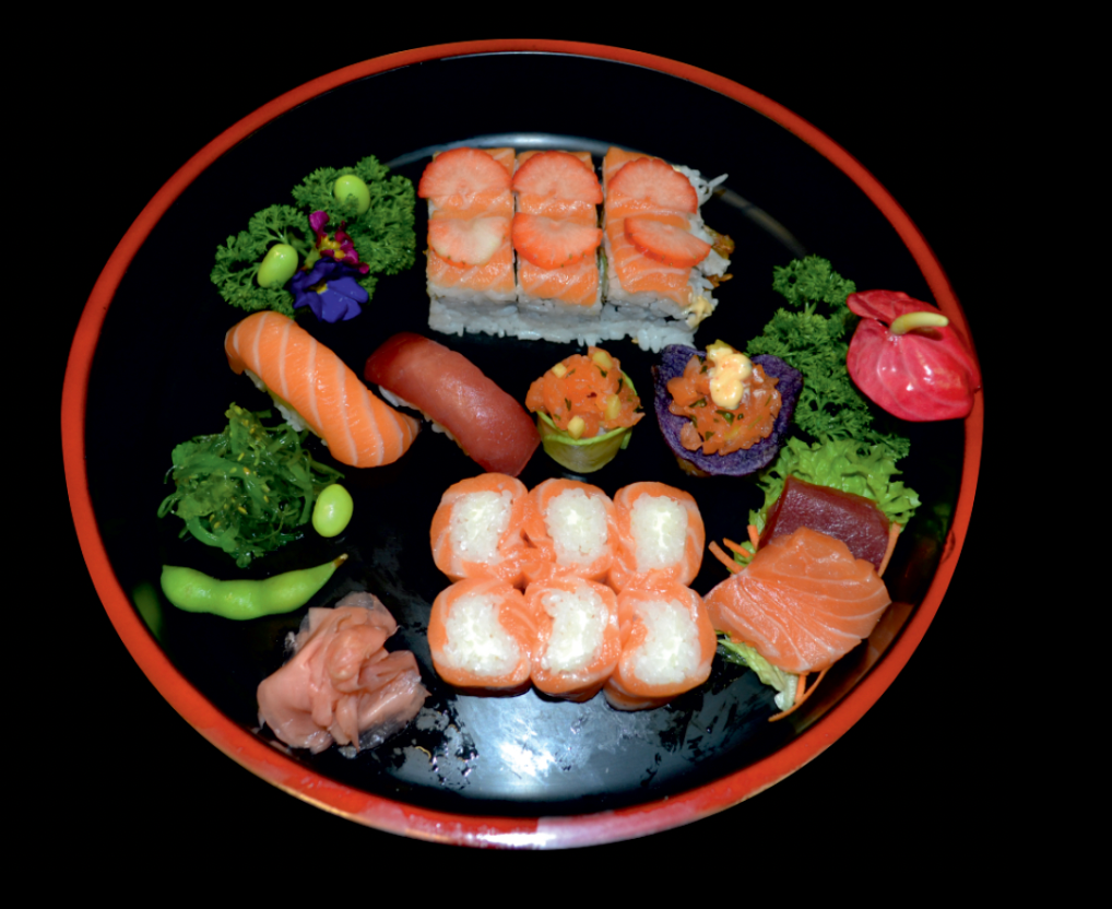 BENTO F Lady sushi Golden Chopsticks